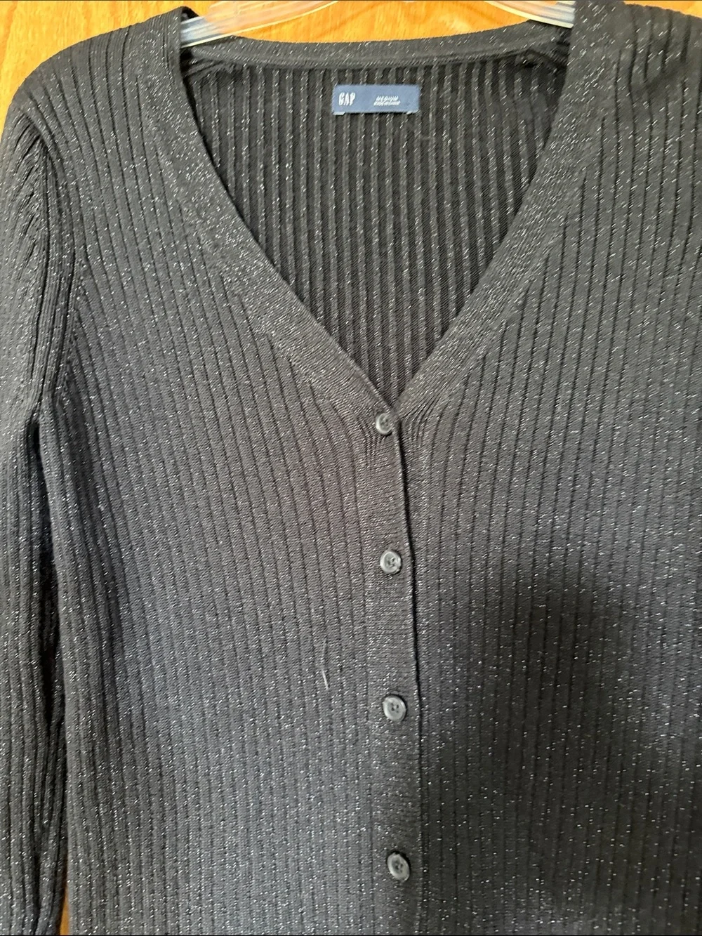Black Ribbed V‑Neck Button Cardigan - Picture 3 of 4